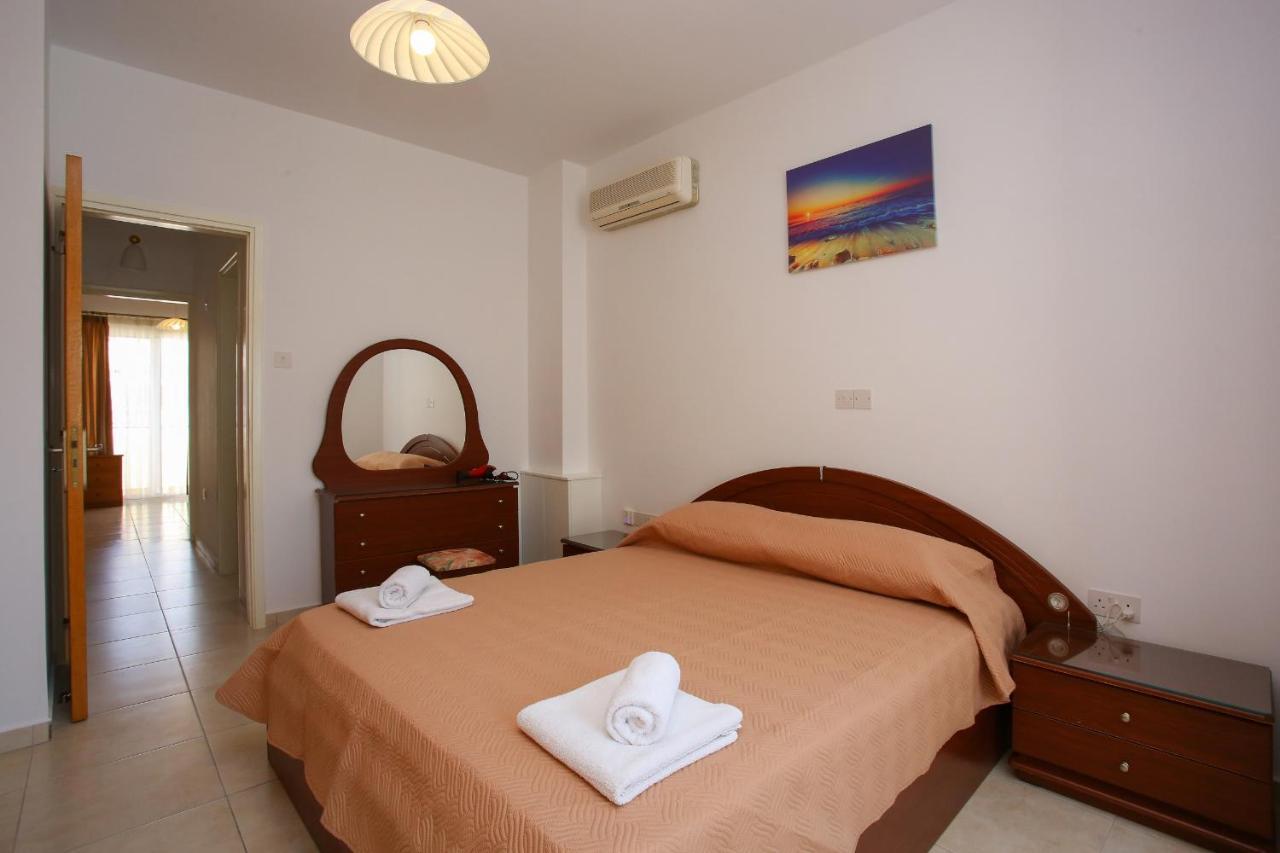 Star House Villa Paphos Exterior photo
