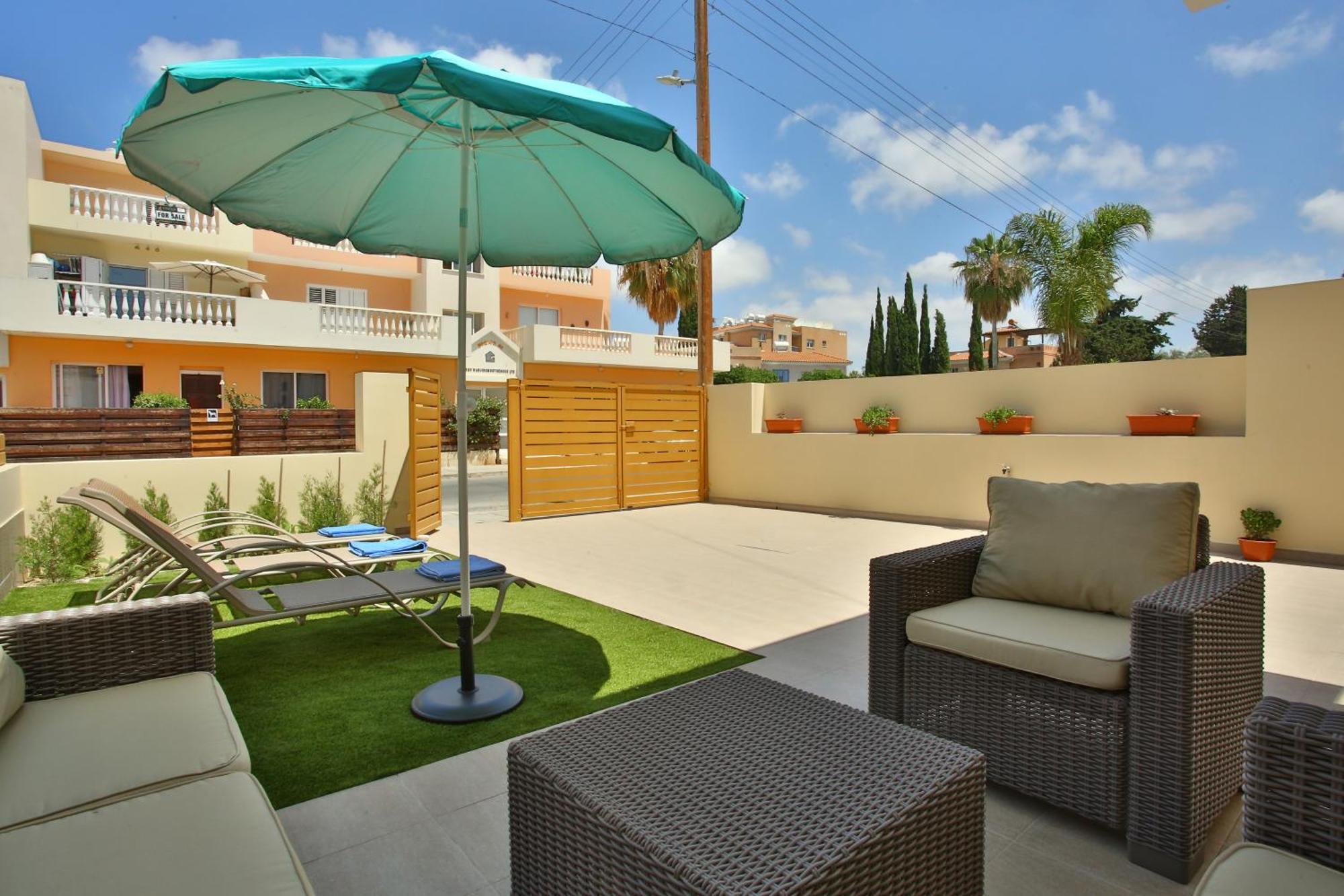 Star House Villa Paphos Room photo